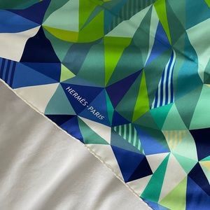 Gorgeous Hermès Scarf ✨